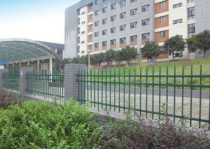 鋅鋼護(hù)欄 寫(xiě)字樓車(chē)間廠(chǎng)區(qū)的理想安全防護(hù)與防撞設(shè)施