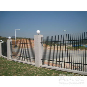 防護(hù)欄 安全與美觀(guān)的完美結(jié)合